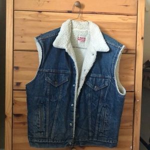 Levi vest jacket
